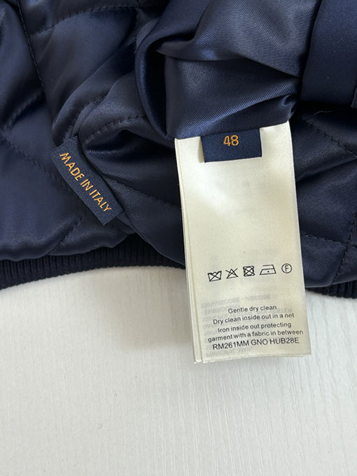 ルイヴィトンスーパーコピー 刺繍入り中綿ジャケットベースボールジャケット