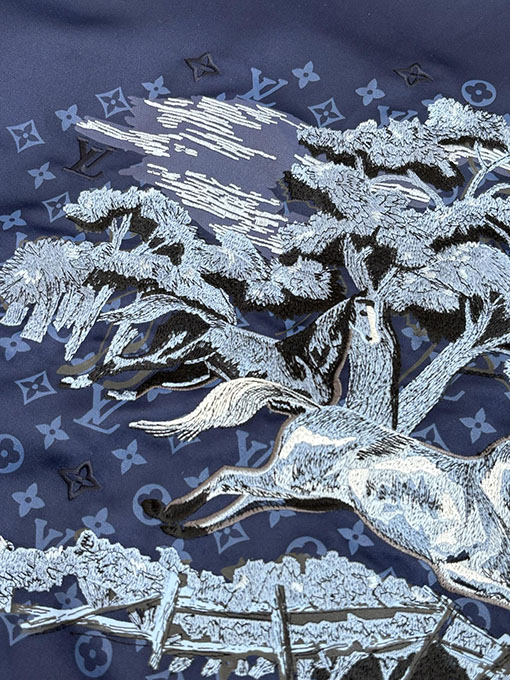 ルイヴィトンスーパーコピー 刺繍入り中綿ジャケットベースボールジャケット