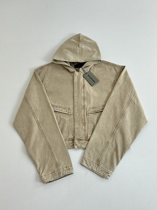 バレンシアガ Balenciaga ウォッシュのフード付きデニムジャケット