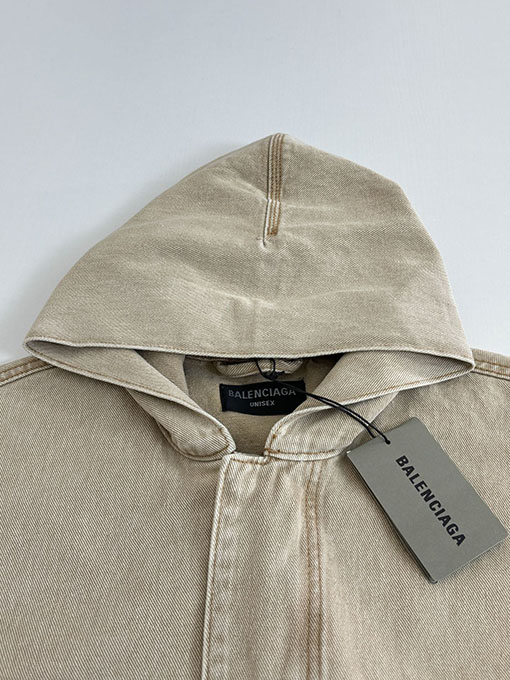 バレンシアガ Balenciaga ウォッシュのフード付きデニムジャケット