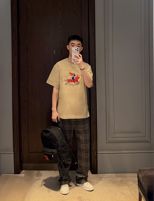 バーバリー ウール 乗馬ロゴ 半袖Tシャツ