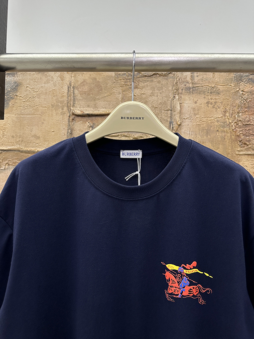 バーバリーコピー 馬術ロゴプリント半袖Tシャツ