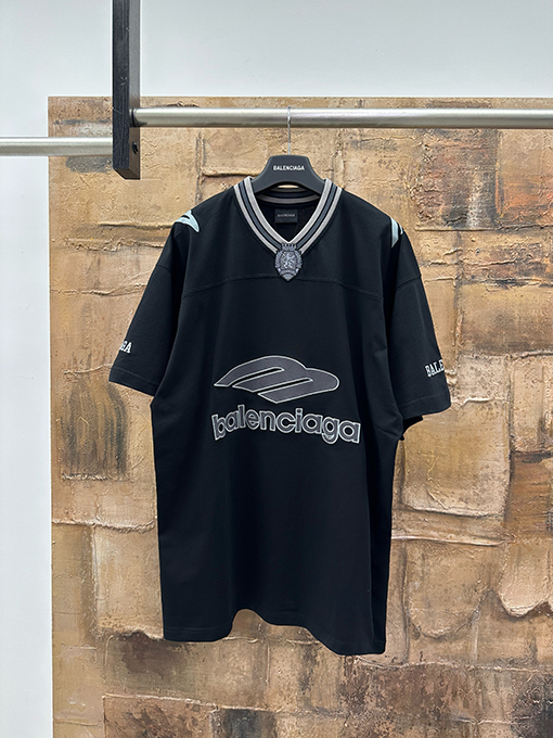 バレンシアガスーパーコピー Balenciaga アメリカンフットボール半袖Tシャツ