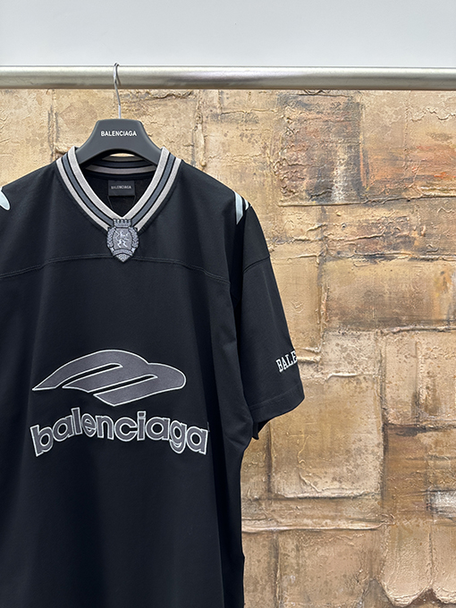 バレンシアガスーパーコピー Balenciaga アメリカンフットボール半袖Tシャツ