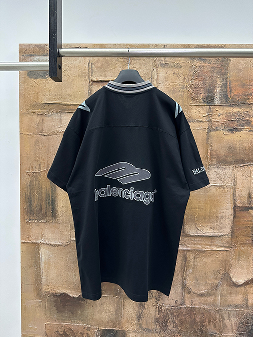 バレンシアガスーパーコピー Balenciaga アメリカンフットボール半袖Tシャツ