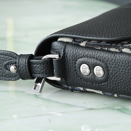 ディオールコピー Oblique クラシックサドルバッグ