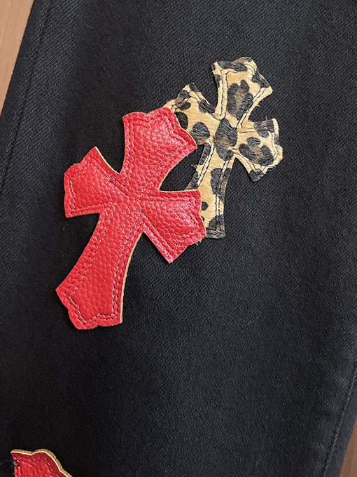 クロムハーツ 秋冬コレクション アップリケショーケース ウォッシュドデニムジーンズ