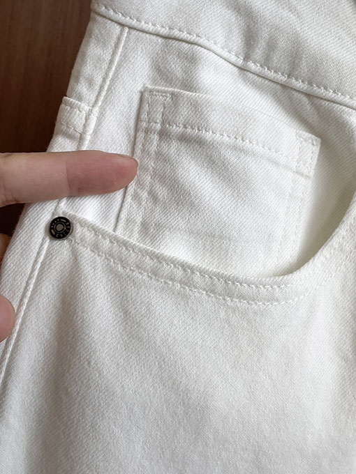 クロムハーツ ズボンの後ろパッチワークウォッシュジーンズ