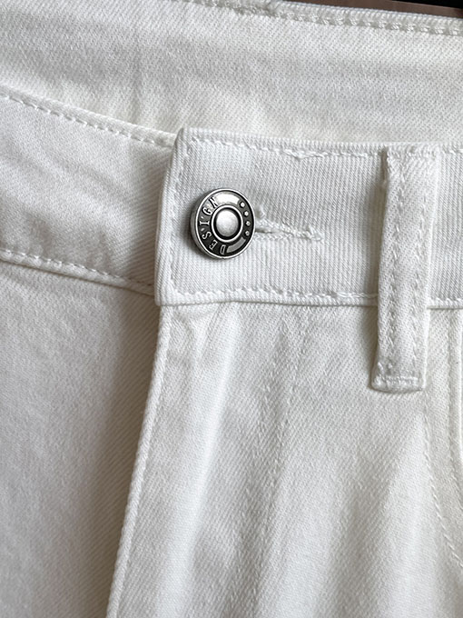 クロムハーツ ズボンの後ろパッチワークウォッシュジーンズ