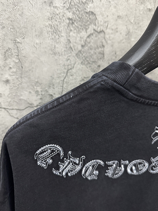 クロムハーツスーパーコピー アメリカンスタイルのウォッシュアップリケ刺繍半袖Tシャツ