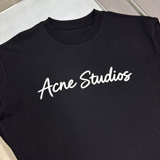 アクネストゥディオズコピー Acne Studios クラシックレターフォームプリント半袖Tシャツ