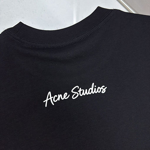 アクネストゥディオズコピー Acne Studios クラシックレターフォームプリント半袖Tシャツ
