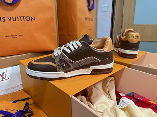 ルイヴィトン LV Trainer Sneaker クラシックスニーカー