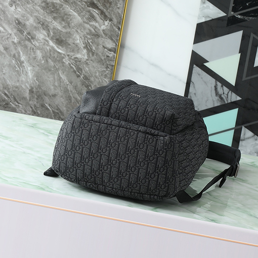 ディオール Rider Soft ジッパー付きバックパック