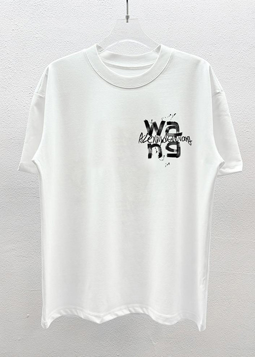 アレキサンダーワン Alexander Wang フロントとバックにデジタルダイレクトインジェクションレタリングプリントをした半袖Tシャツ