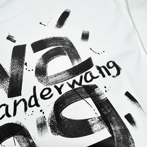 アレキサンダーワン Alexander Wang フロントとバックにデジタルダイレクトインジェクションレタリングプリントをした半袖Tシャツ