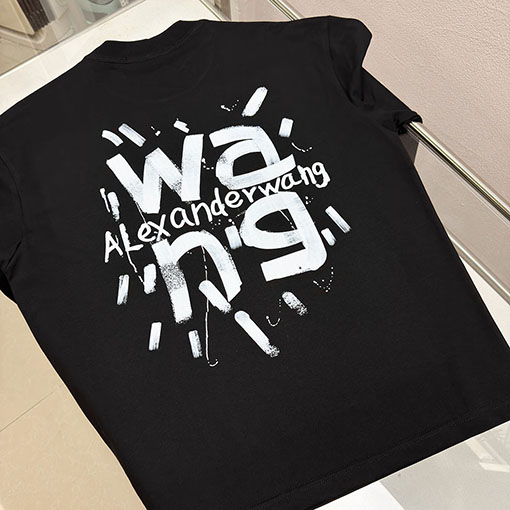 アレキサンダーワン Alexander Wang フロントとバックにデジタルダイレクトインジェクションレタリングプリントをした半袖Tシャツ