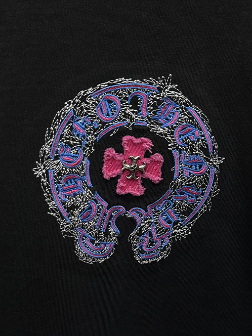 クロムハーツコピー アメリカンスタイルのウォッシュカラーブロックアップリケ刺繍半袖Tシャツ