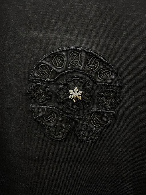 クロムハーツ クラシックなアメリカンスタイルのウォッシュアップリケ刺繍半袖Tシャツ