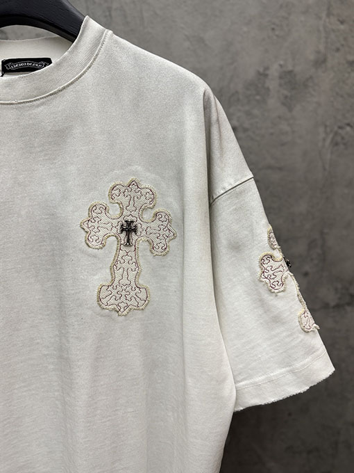 クロムハーツ 新モデルメタルクロスアメリカンウォッシュアップリケ刺繍半袖Tシャツ