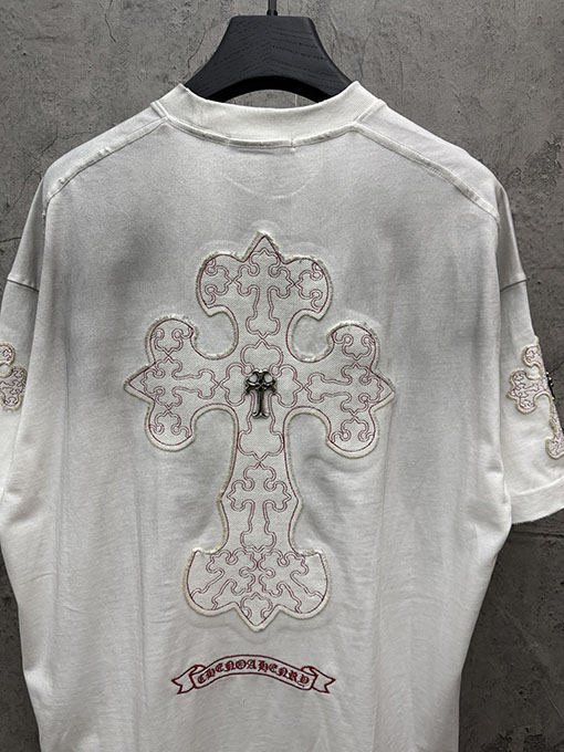 クロムハーツ 新モデルメタルクロスアメリカンウォッシュアップリケ刺繍半袖Tシャツ