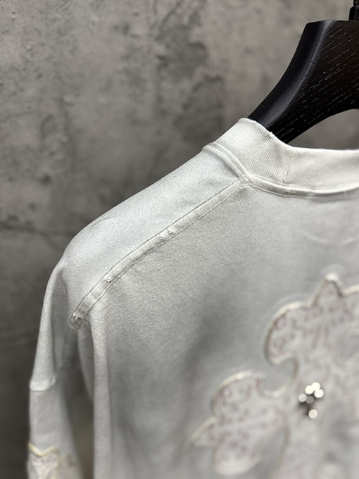 クロムハーツ 新モデルメタルクロスアメリカンウォッシュアップリケ刺繍半袖Tシャツ