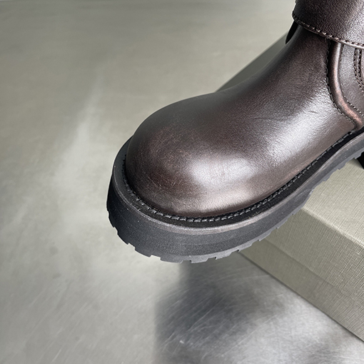 バレンシアガ Balenciaga Venom カーフスキンラウンドトゥバックルアンクルブーツ