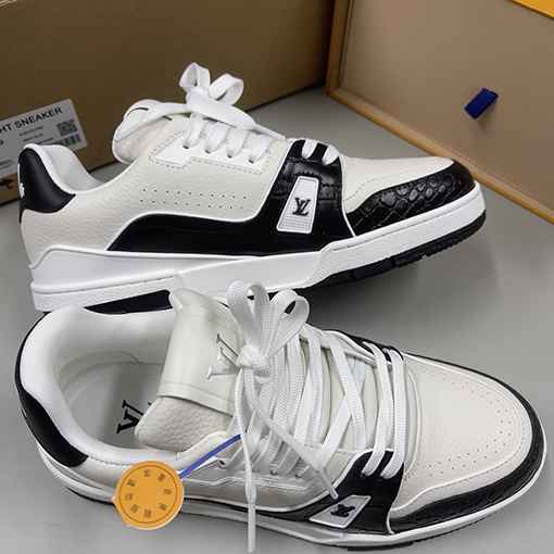 ルイヴィトンコピー Trainer Sneaker 新モデルカップルスニーカー