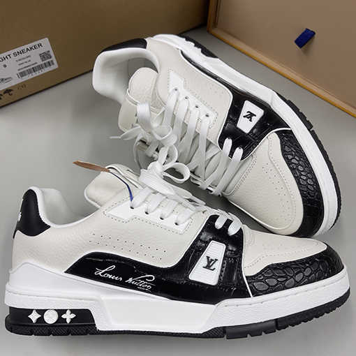 ルイヴィトンコピー Trainer Sneaker 新モデルカップルスニーカー