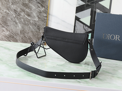 ディオール サドルバッグ