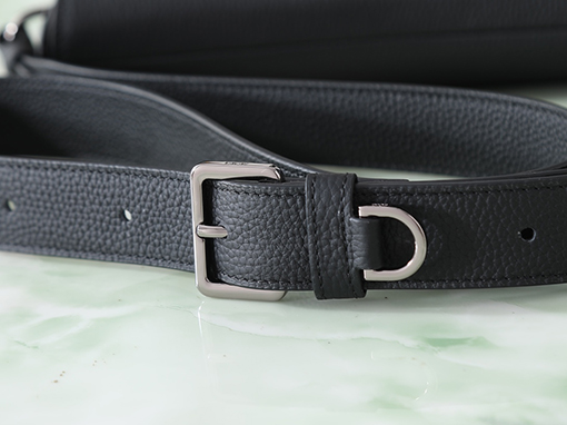 ディオール サドルバッグ