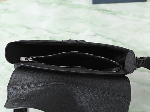 ディオール サドルバッグ