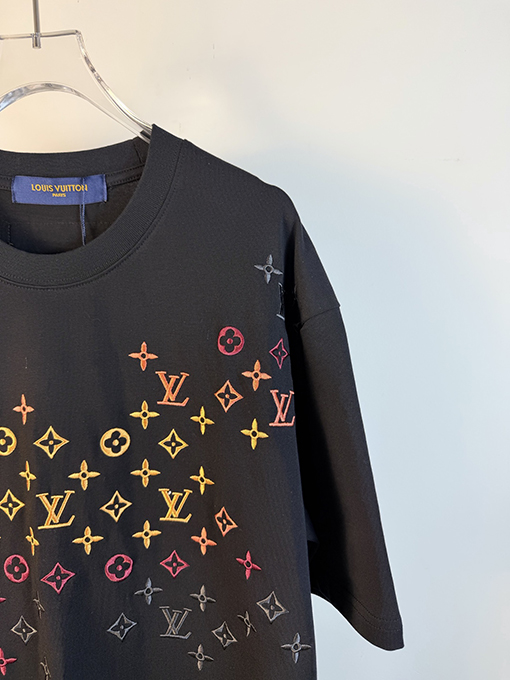 ルイヴィトンスーパーコピー 新しいランウェイ半袖Tシャツ