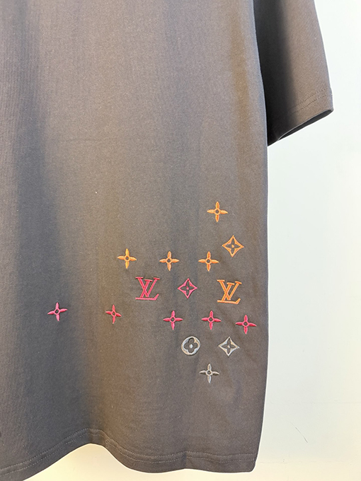 ルイヴィトンスーパーコピー 新しいランウェイ半袖Tシャツ