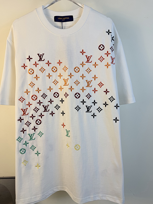 ルイヴィトンスーパーコピー 新しいランウェイ半袖Tシャツ