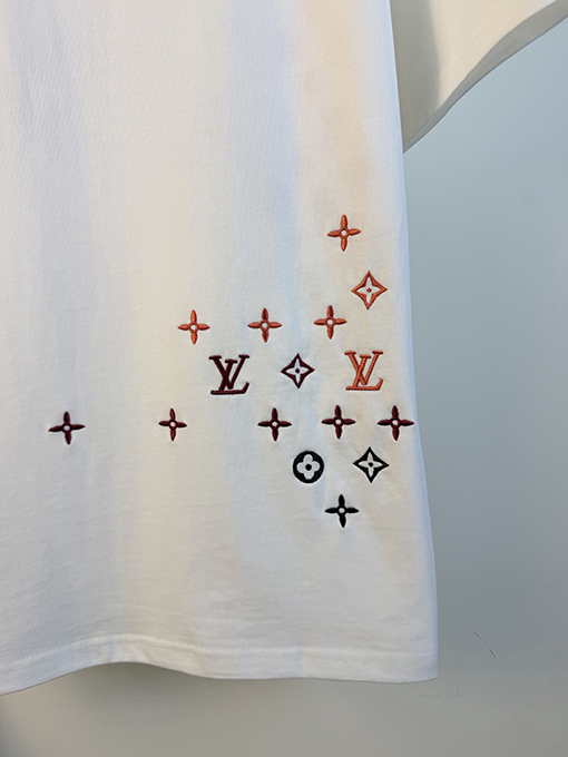 ルイヴィトンスーパーコピー 新しいランウェイ半袖Tシャツ