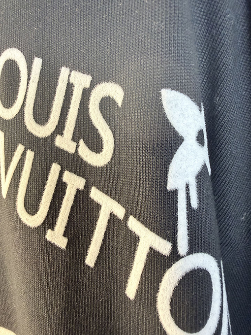 ルイヴィトン クラシックロゴ半袖Tシャツ