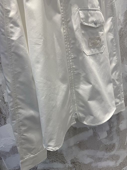 ディオール Dior For My Real Friends ホワイトの軽量コットンジップアップシャツジャケット