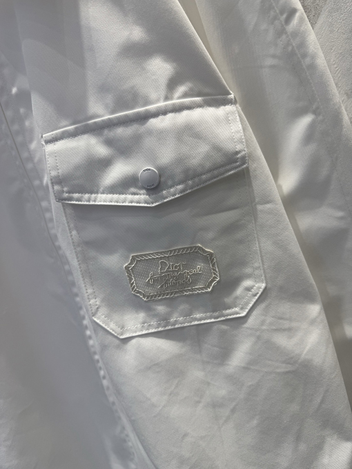 ディオール Dior For My Real Friends ホワイトの軽量コットンジップアップシャツジャケット