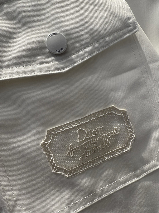 ディオール Dior For My Real Friends ホワイトの軽量コットンジップアップシャツジャケット