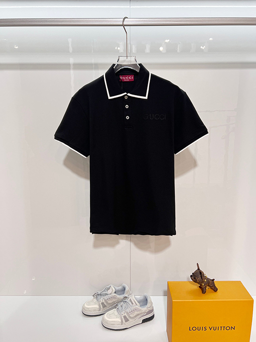 グッチ GUCCI 胸に刺繍ロゴが入った半袖ポロシャツ