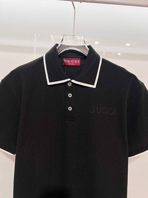グッチ GUCCI 胸に刺繍ロゴが入った半袖ポロシャツ