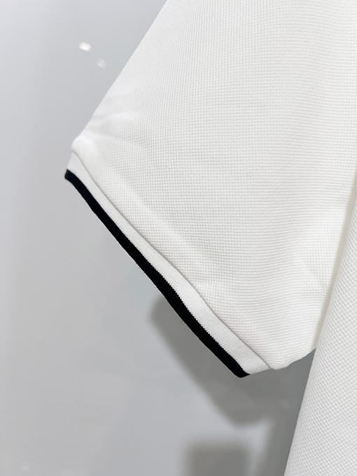 グッチ GUCCI 胸に刺繍ロゴが入った半袖ポロシャツ