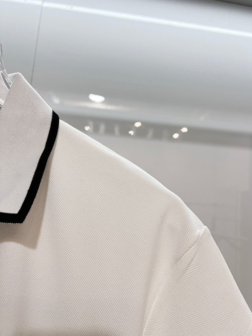 グッチ GUCCI 胸に刺繍ロゴが入った半袖ポロシャツ