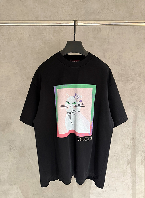 グッチスーパーコピー GUCCI 新しいプリント半袖Tシャツ