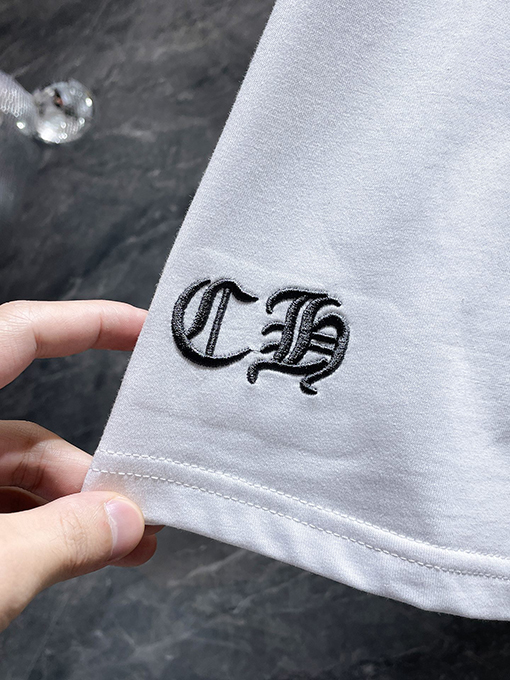 クロムハーツスーパーコピー サンスクリット刺繍クロス半袖Tシャツ