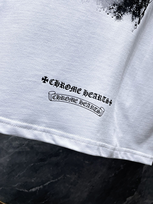 クロムハーツスーパーコピー サンスクリット刺繍クロス半袖Tシャツ