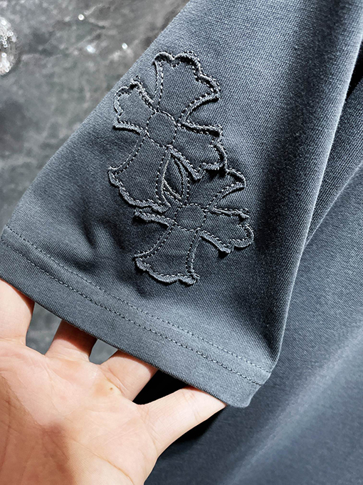 クロムハーツ 馬蹄サンスクリットアップリケ半袖Tシャツ