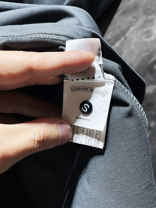 クロムハーツ 馬蹄サンスクリットアップリケ半袖Tシャツ