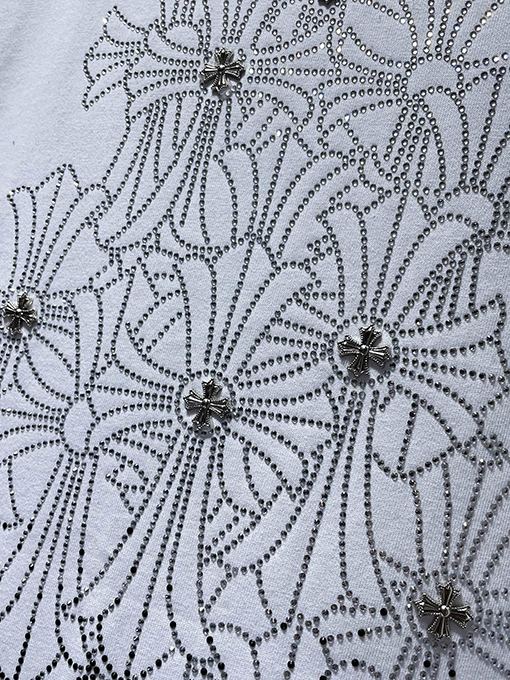 クロムハーツ ホットフィックスラインストーンクロスハンドメイドスタッド半袖Tシャツ